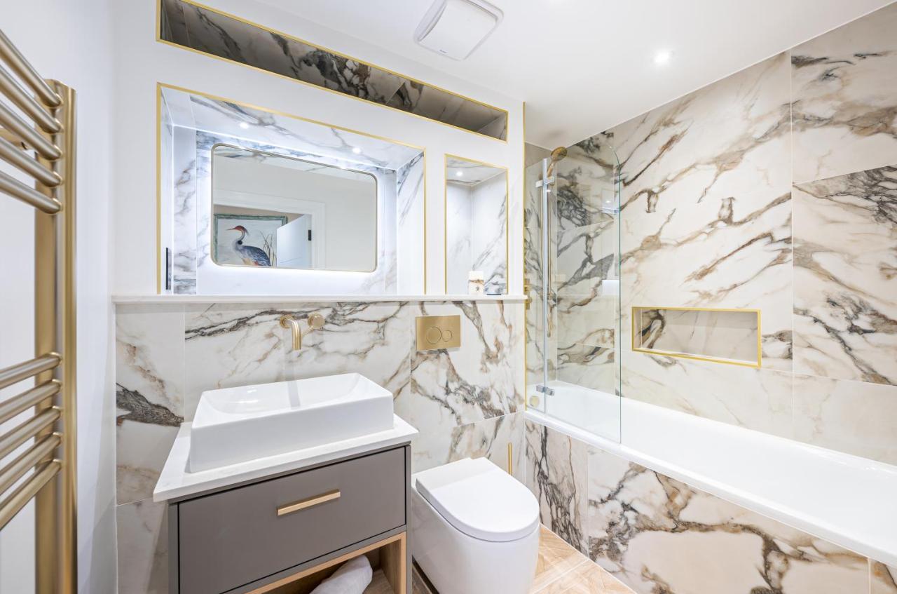 Stunning 2Br 2Bth Apartment With Ac In The Heart Of Chiswick